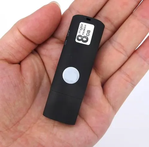 USB Stick Audiorecorder mit Zeit- und Datumsstempel